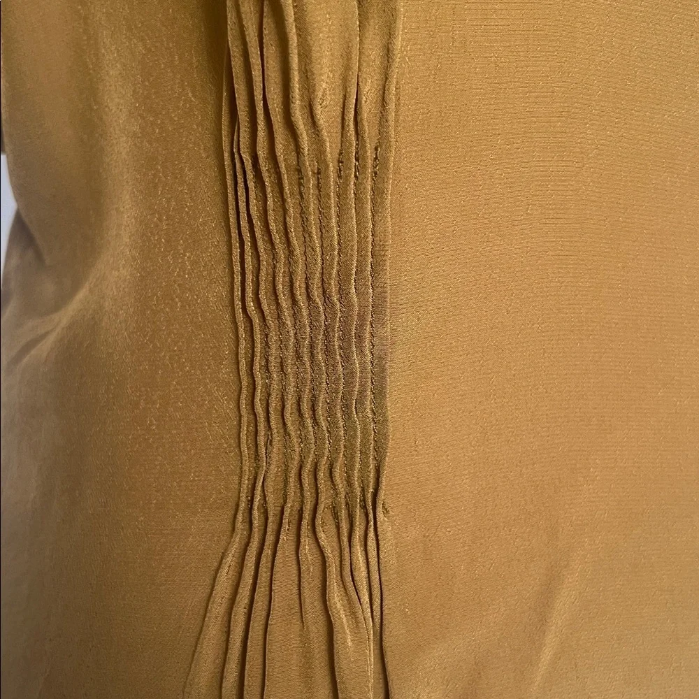 NEW / J.crew pintuck blouse